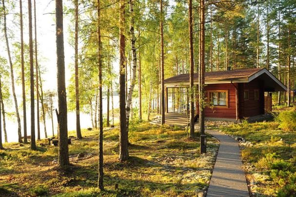 Matkailu - Mökki KUVA Kaupunki